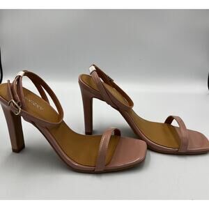 NWB Lisa Vicky Grace Patent Ankle Strap Sandal Blush Women's Size 8.5 M